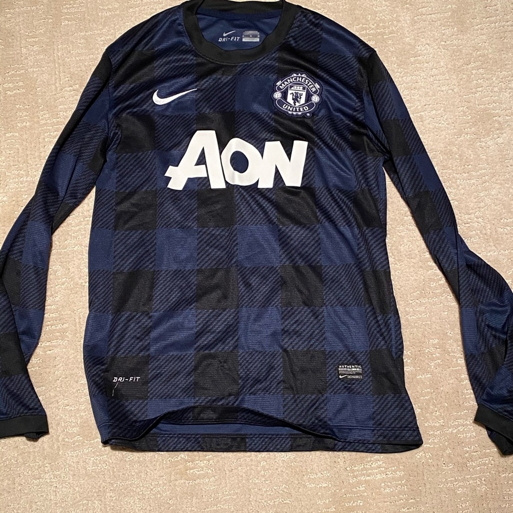 Manchester United jersey long sleeve